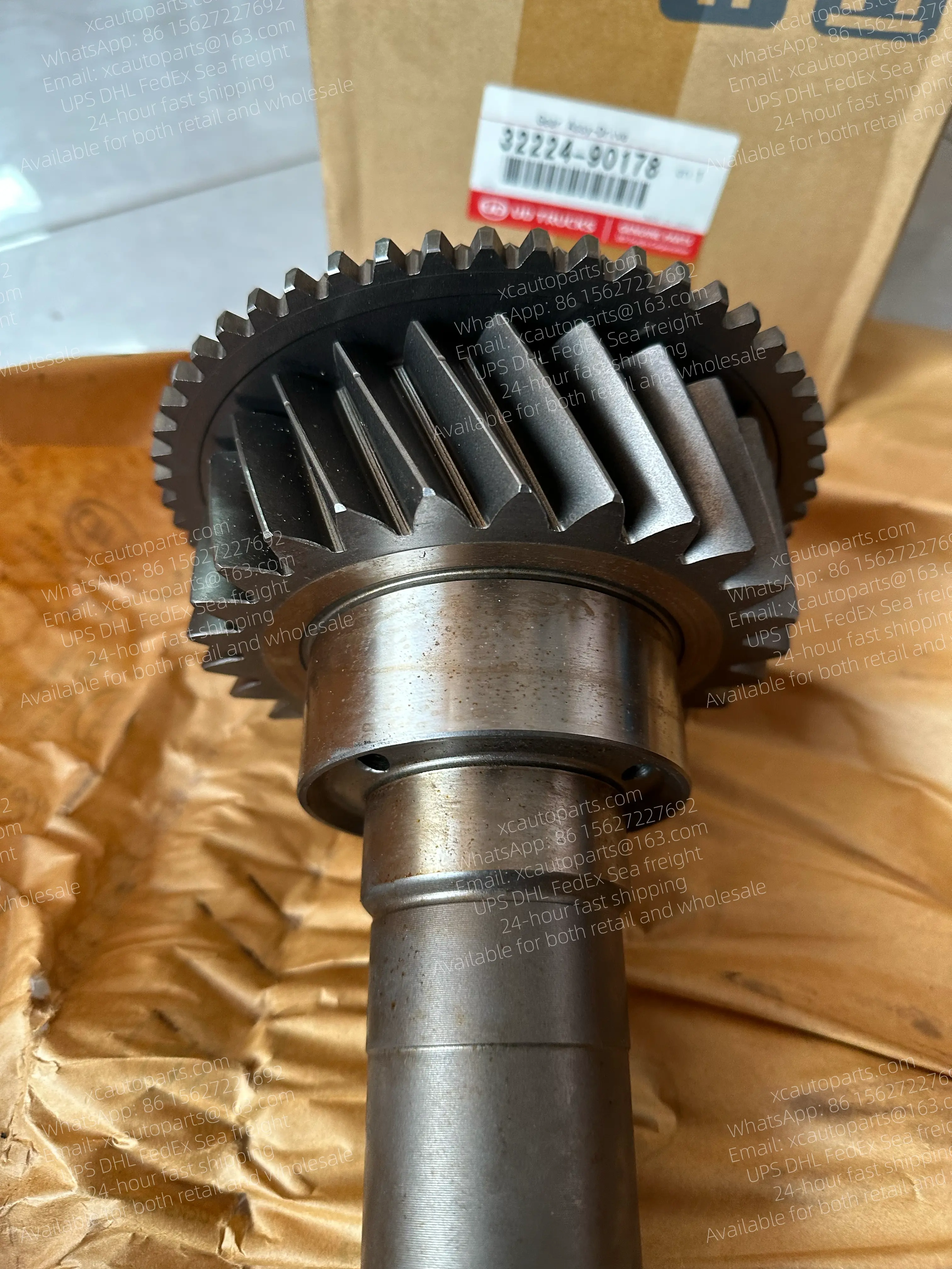 NISSAN DIESEL UD CWB459 PF6 TRUCK 32224-90178 3222490178 GEARBOX SHAFT