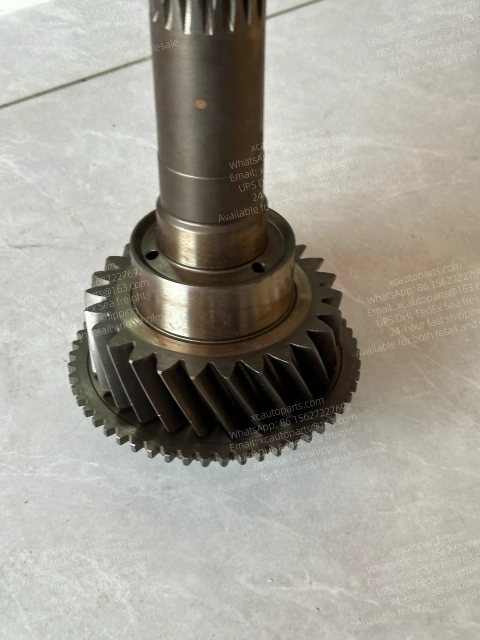 NISSAN DIESEL UD CWB459 PF6 TRUCK 32224-90178 3222490178 GEARBOX SHAFT