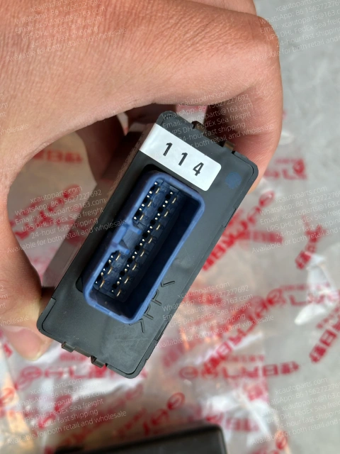 HINO 700 PROFIA TRUCK FLICKER RELAY 85940-1140 859401140 866010-0800