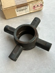 HINO 700 PROFIA TRUCK S4137-11270 S413711270 DIFFERENTIAL CROSS SHAFT