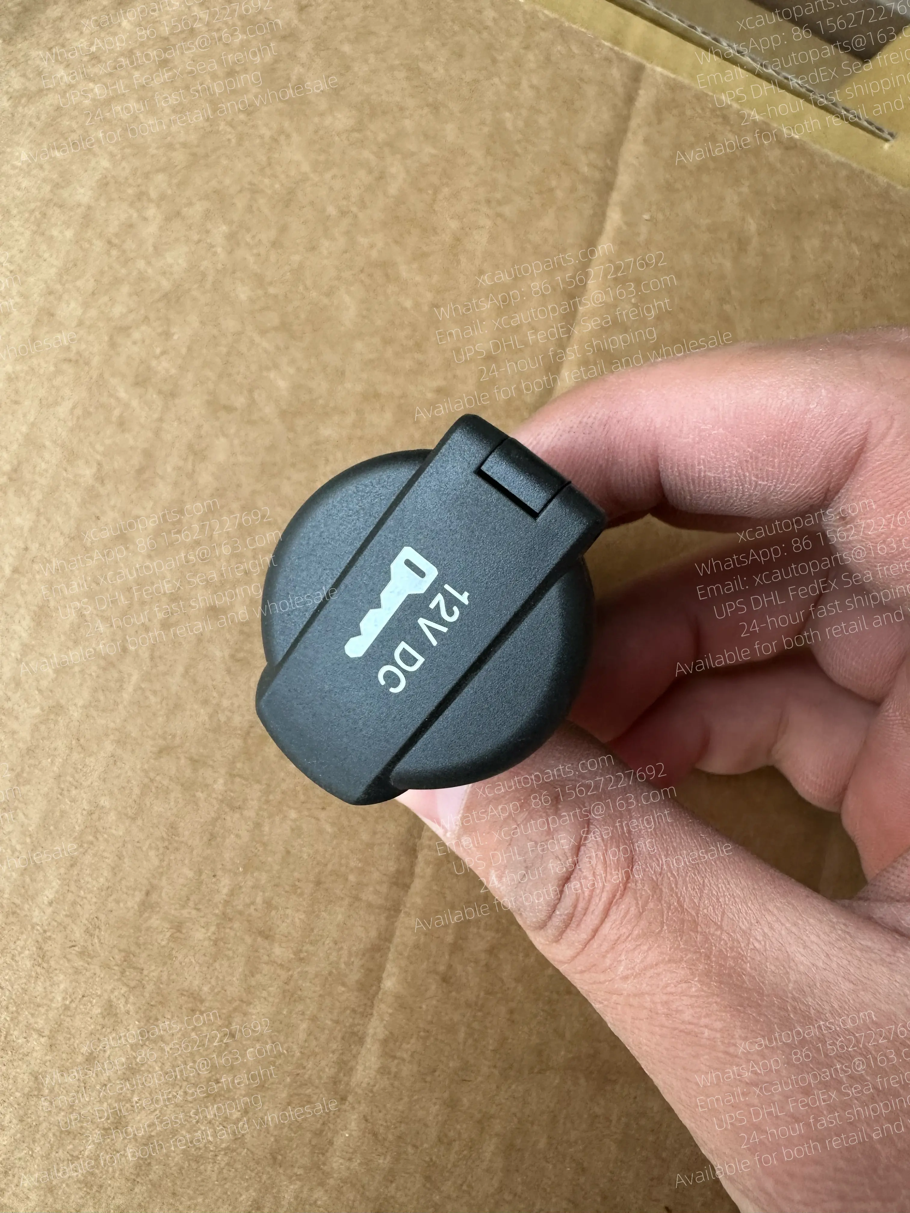 1 0 PCS JEEP CHARGING PORT GENUINE PARTS 12V DC