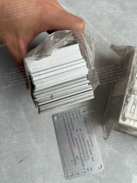 10 PCS HINO 700 PROFIA TRUCK GENUINE LABEL 82685E2440 82685-E2440