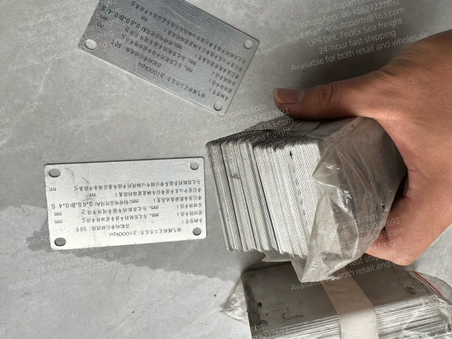 10 PCS HINO 700 PROFIA TRUCK GENUINE LABEL 82685E2440 82685-E2440