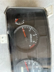 ISUZU ELF 700P 4HK1 TRUCK INSTRUMENT BOARD 3820010-P301 900211-030C