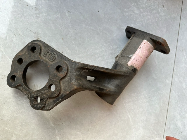 ISUZU GIGA TRUCK AIR BRAKE CHAMBER BRAKE CYLINDER BRACKET