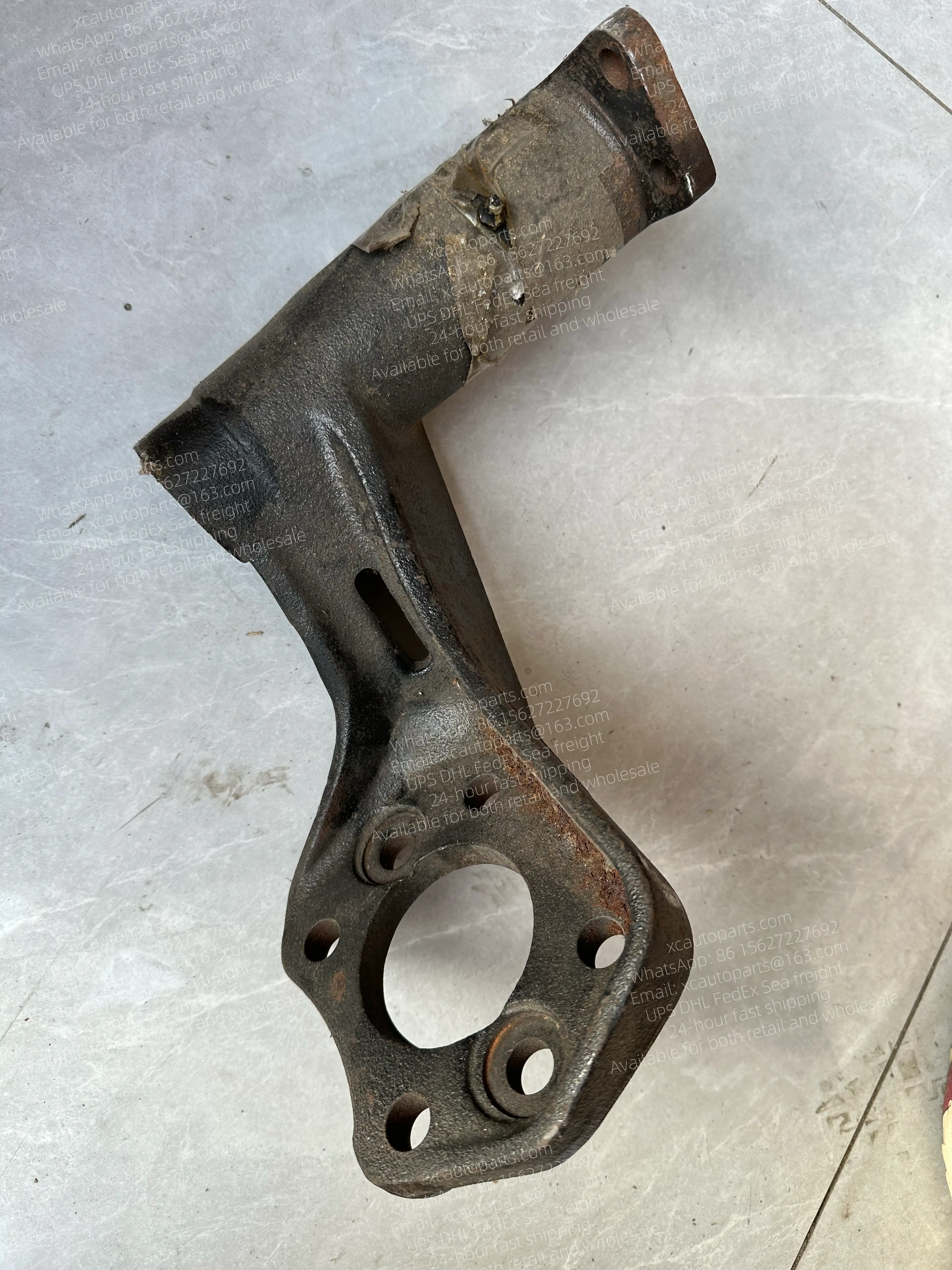 ISUZU GIGA TRUCK AIR BRAKE CHAMBER BRAKE CYLINDER BRACKET