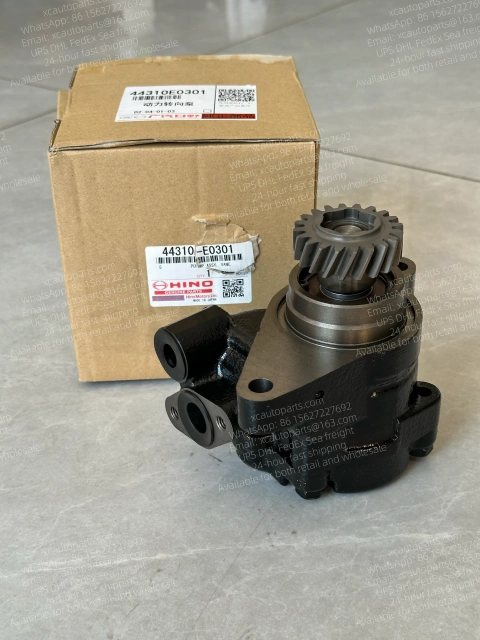 HINO NISSAN TRUCK J08E POWER STEERING PUMP 44310-E0301 E0301 E0300