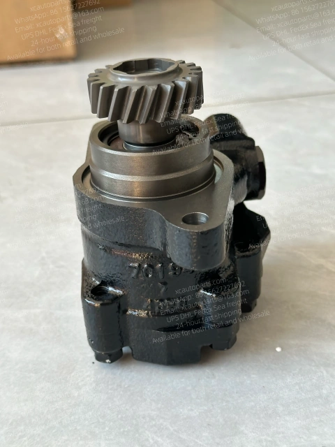 HINO NISSAN TRUCK J08E POWER STEERING PUMP 44310-E0301 E0301 E0300
