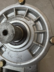 MITSUBISHI FUSO FV DIESEL TRUCK 8DC9 AIR COMPRESSOR ME091248