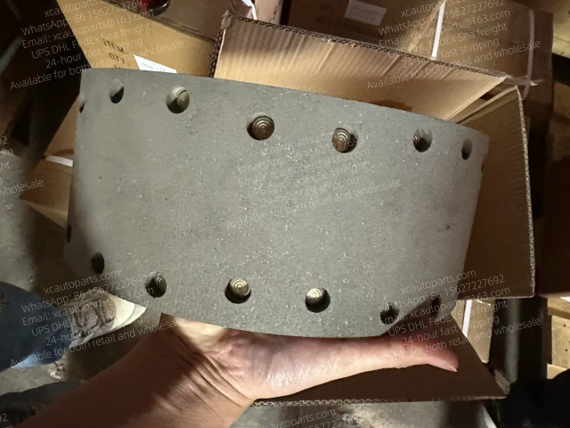 1 SET 8 PCS ISUZU 700P ELF NPR TRUCK BRAKE SHOE ASSEMBLY