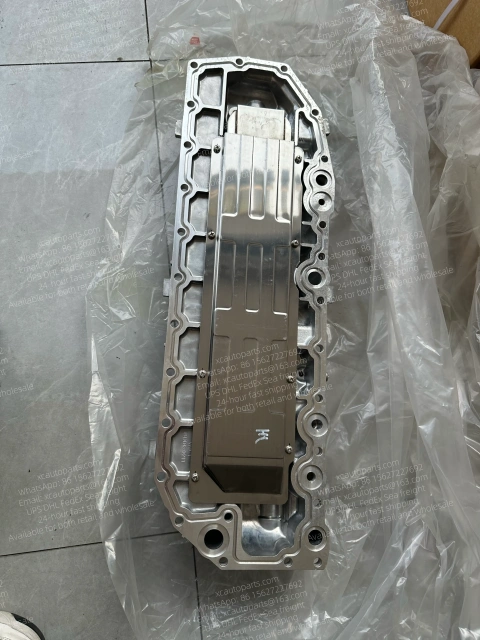 ISUZU 6UZ1 ENGINE OIL COOLER ASSEMBLY 8974328550