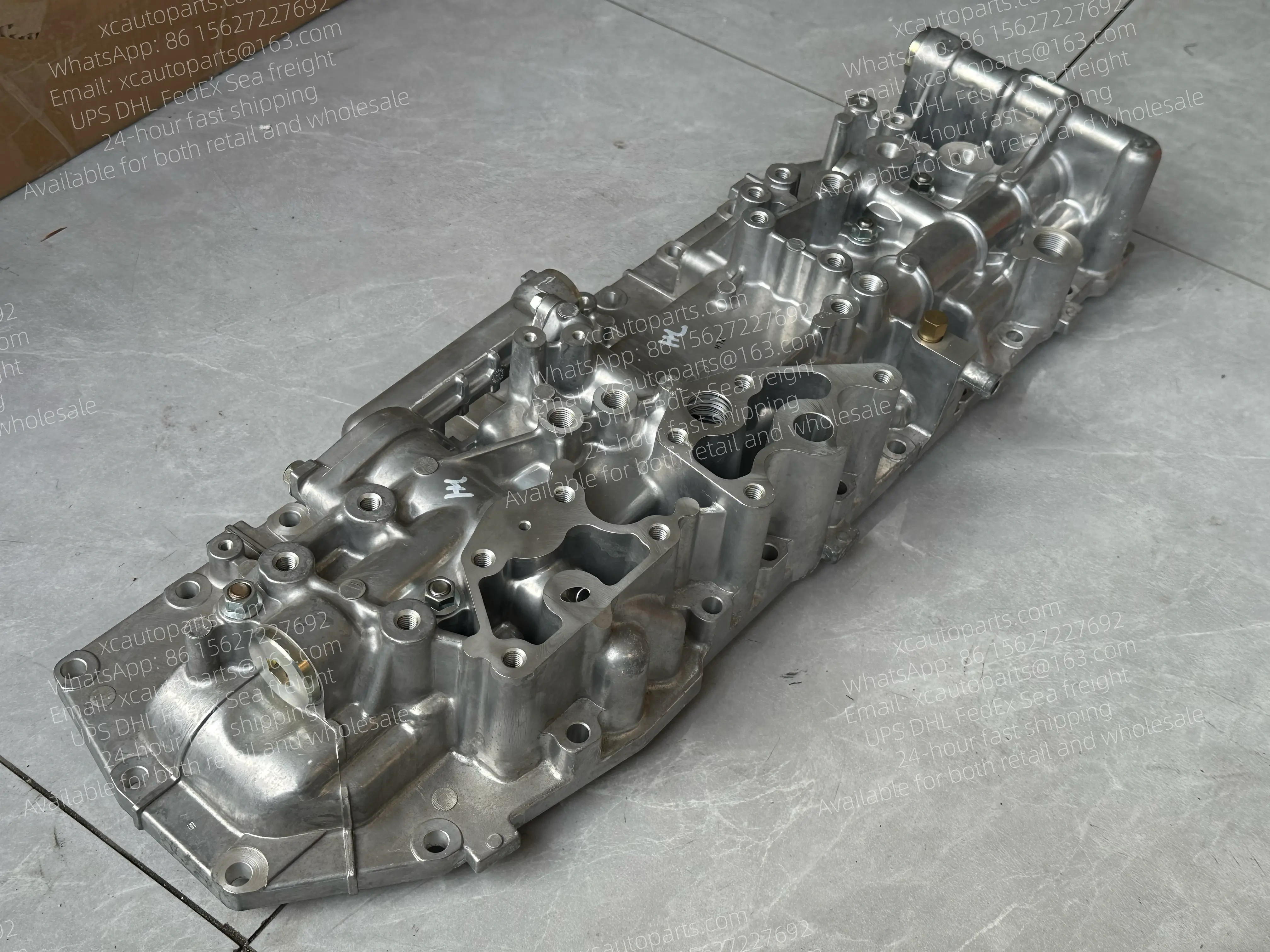 ISUZU 6UZ1 ENGINE OIL COOLER ASSEMBLY 8974328550