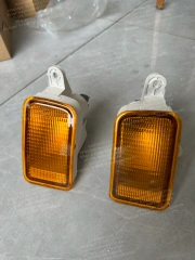 1 PAIR ISUZU GIGA CXZ CYZ TRUCK TURN SIGNAL