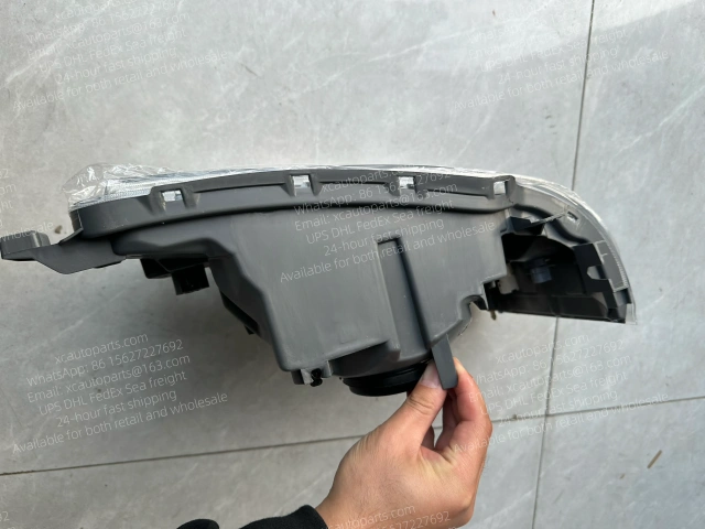 HINO 300 TRUCK HEADLAMP LH LEFT SIDE