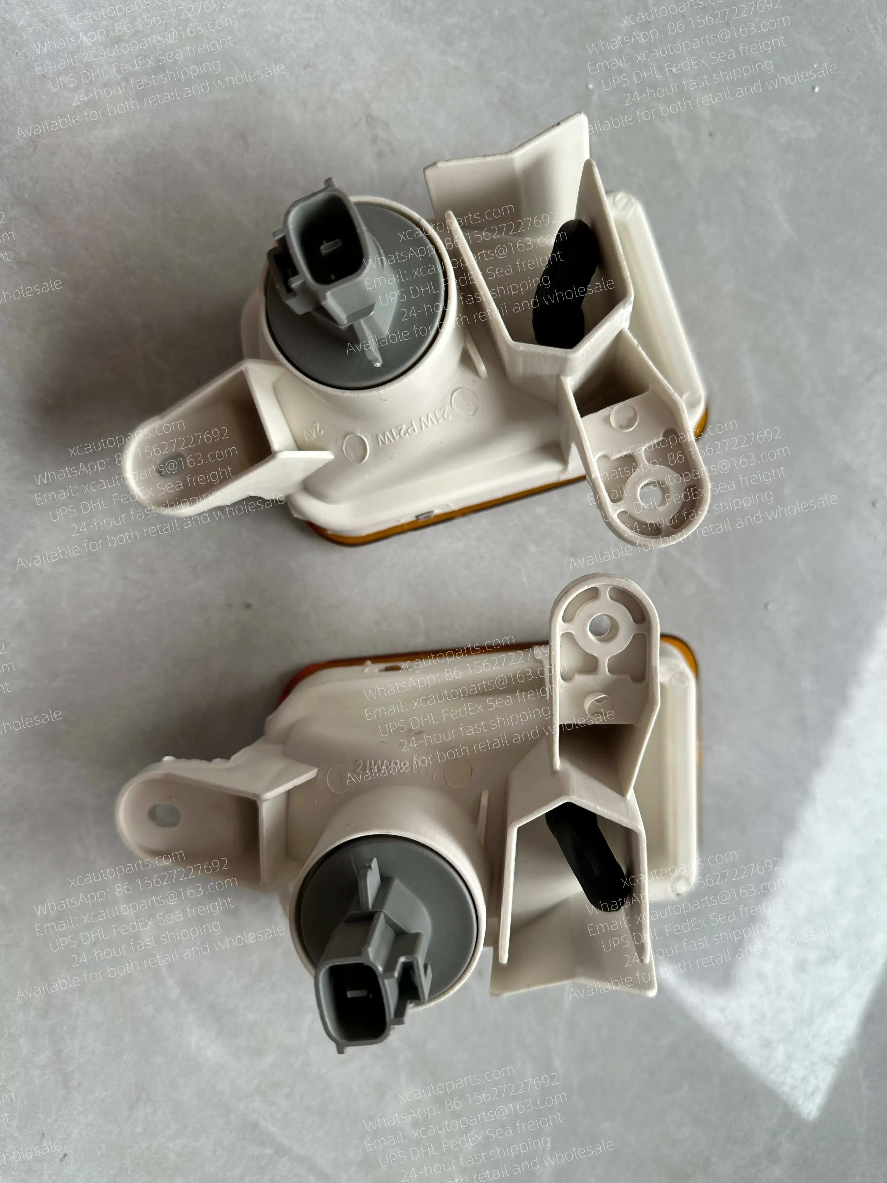 1 PAIR FOR ISUZU GIGA CXZ CYZ TRUCK TURN SIGNAL