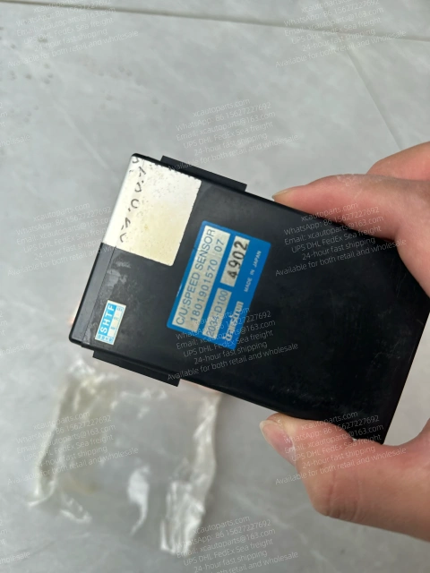 ISUZU GIGA DIESEL TRUCK PULSE RELAY 180190157007