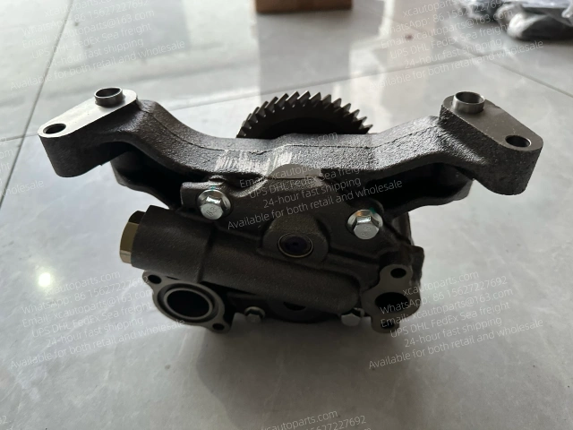 FIT HINO P11C ENGINE OIL PUMP
