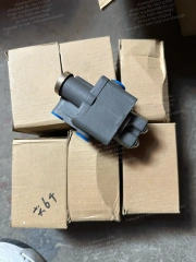 HINO 700 TRUCK ZF GEARBOX VALVE