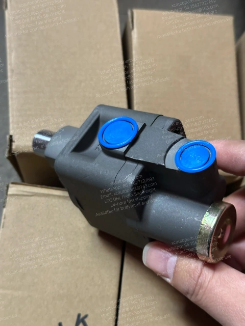 HINO 700 TRUCK ZF GEARBOX VALVE