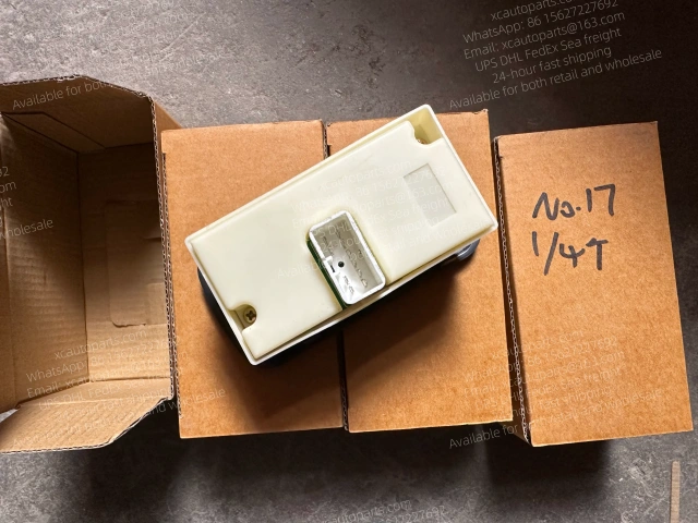 HINO 500 TRUCK WINDOW REGULATOR SWITCH