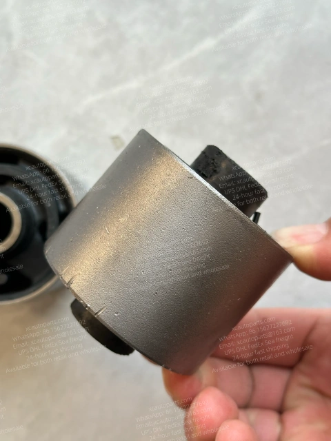 NISSAN DIESEL UD TRUCK QUON CD4 95167-00Z0E BUSHING