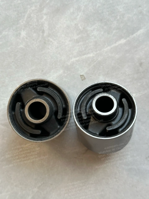 NISSAN DIESEL UD TRUCK QUON CD4 95167-00Z0E BUSHING