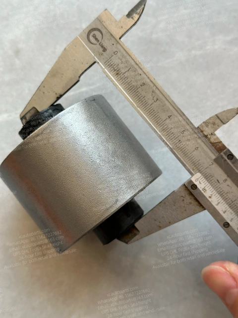 NISSAN DIESEL UD TRUCK QUON CD4 95167-00Z0E BUSHING