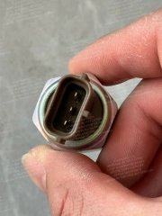 HINO 700 PROFIA TRUCK E13C ENGINE COMMON RAIL SENSOR 499000-6160