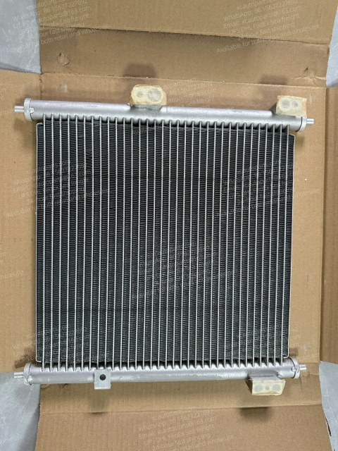NISSAN UD QUON TRUCK AIR CONDITIONING CONDENSER