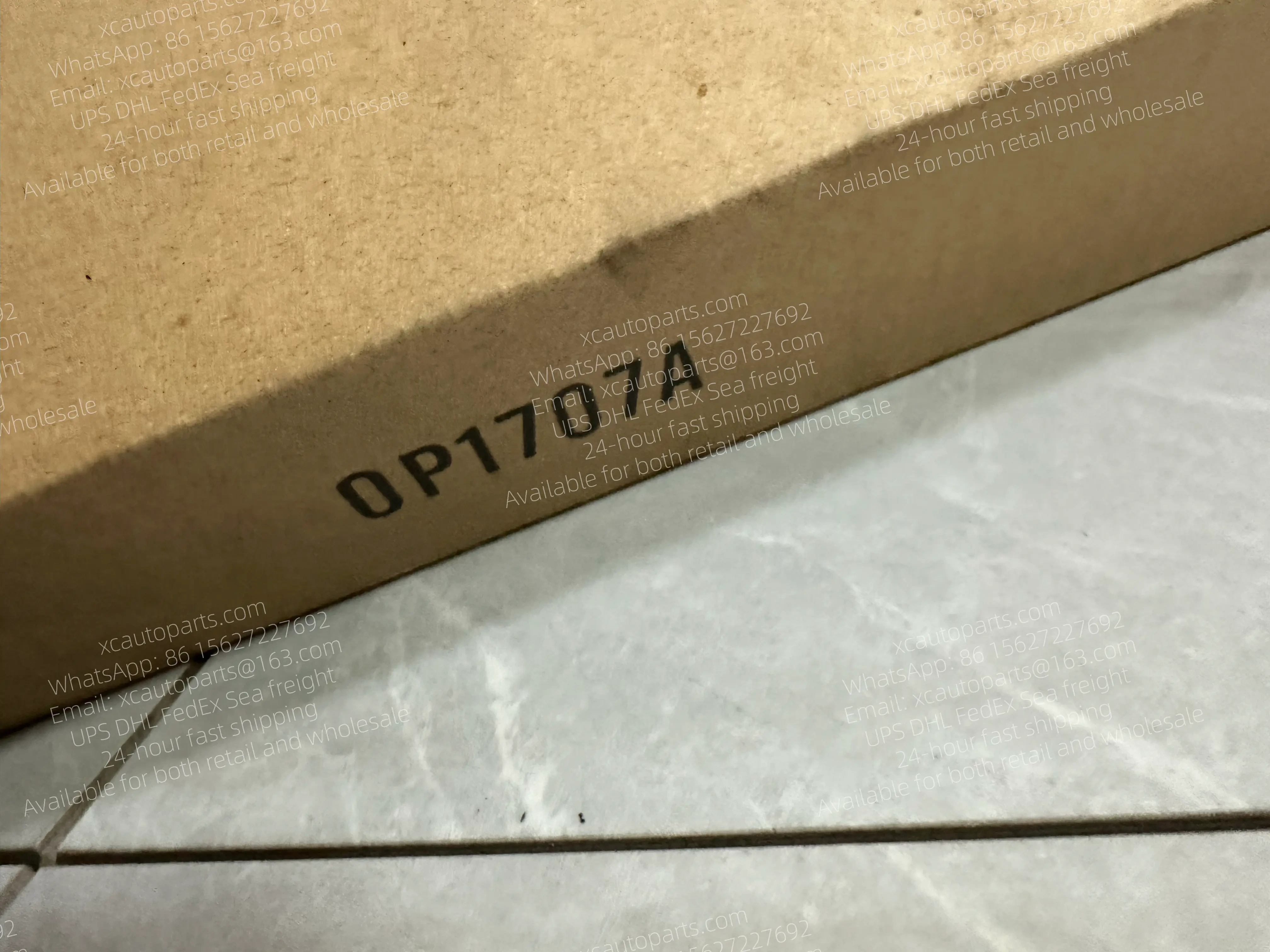 NISSAN UD QUON TRUCK AIR CONDITIONING CONDENSER