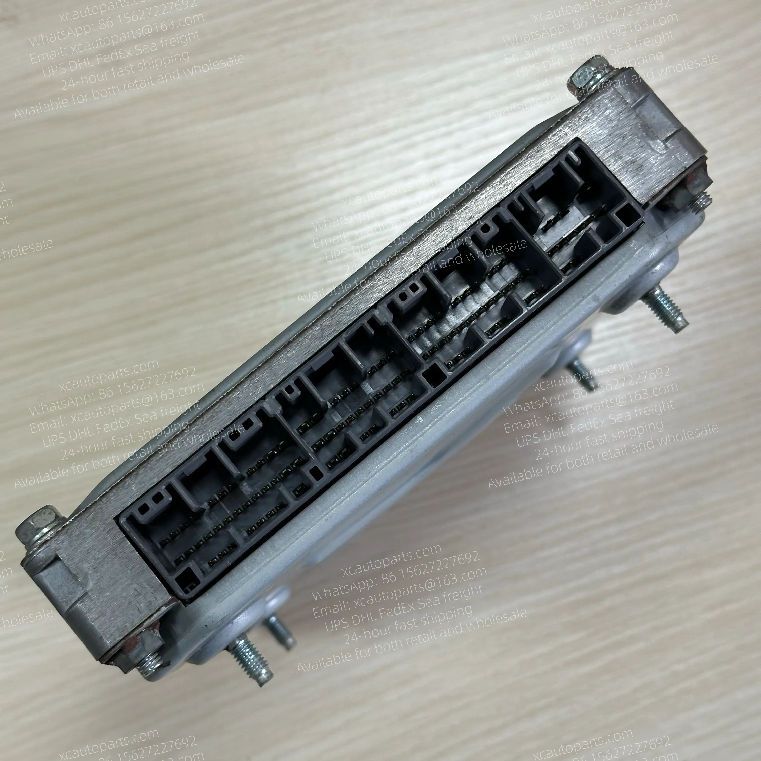 ISUZU TRUCK 6HK1 6HK1-TC ENGINE ECM ECU USED 897601-8811 407915-2801