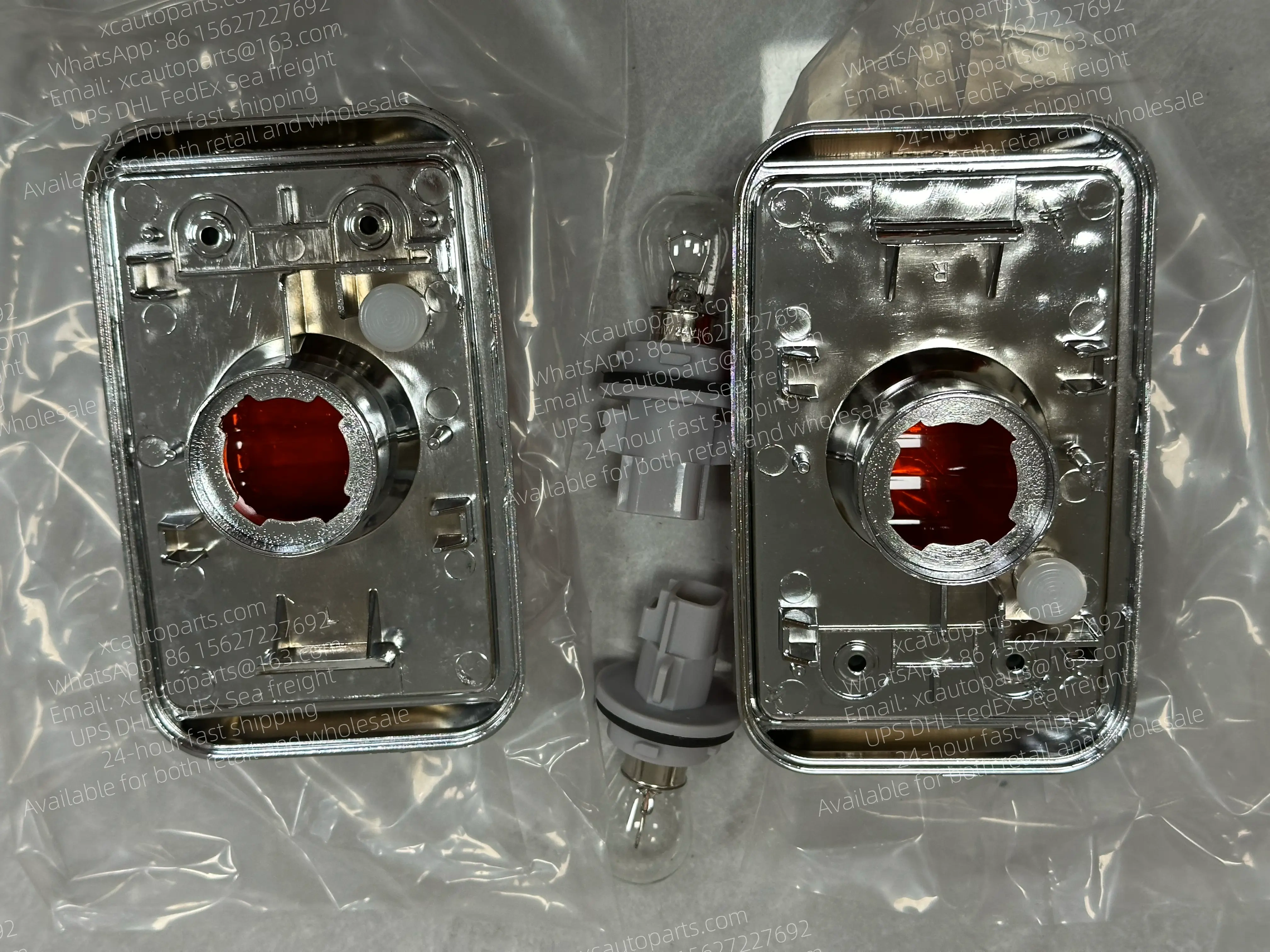 MITSUBISHI FUSO TRUCK DOOR LAMP ORANGE CRYSTAL EFFECT