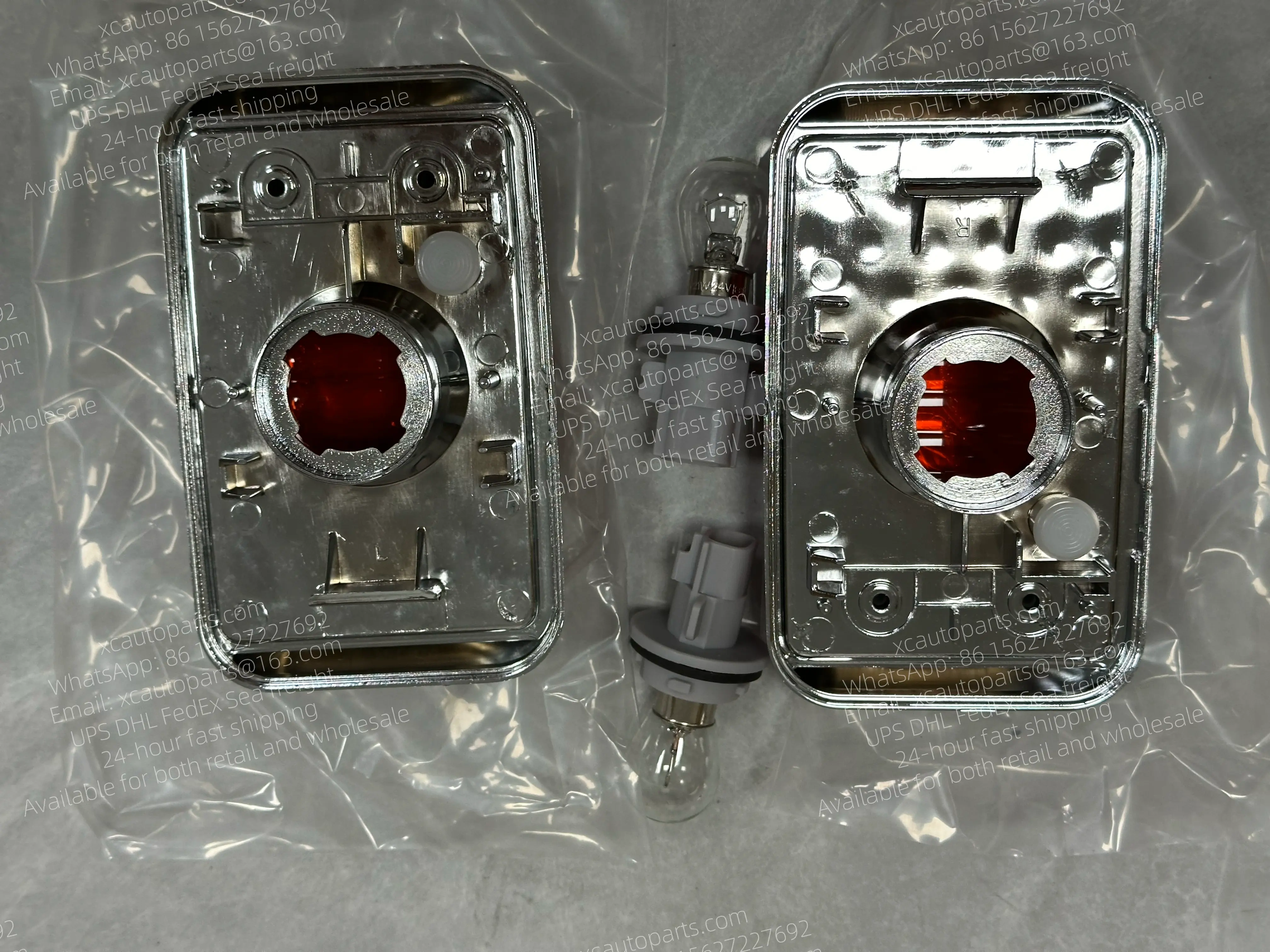 MITSUBISHI FUSO TRUCK DOOR LAMP ORANGE CRYSTAL EFFECT