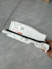 HINO 700 TRUCK FUSE BOX 82670E0390 82670-E0390