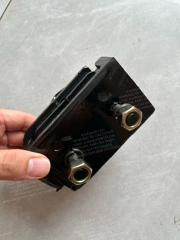 MITSUBISHI FUSO ENGINE MOUNT ME061703