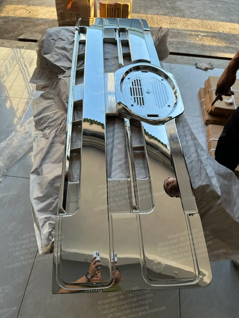 1 SET=2 PC HINO 700 PROFIA TRUCK CHROME GRILLE