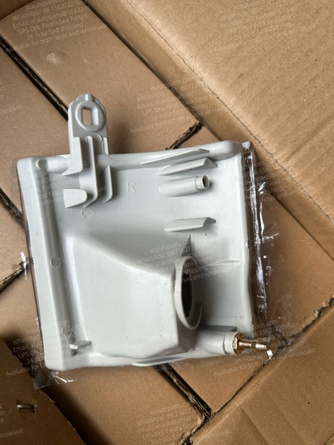 MITSUBISHI FUSO CANTER TURN SIGNAL LAMP