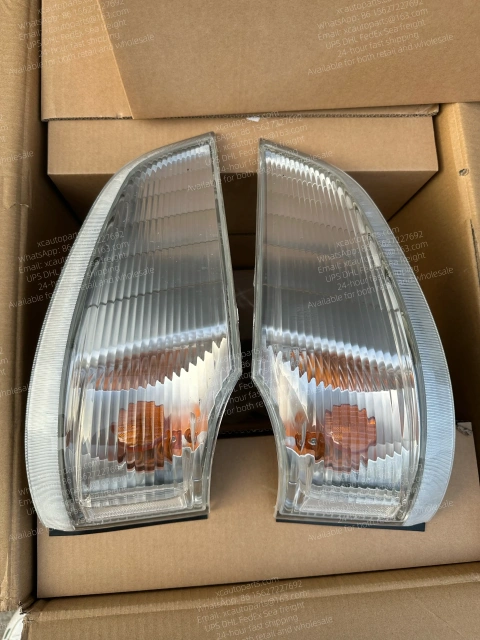 MITSUBISHI FUSO CANTER TURN SIGNAL