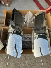 ISUZU GIGA GIGA TRUCK CHROME PLATED SIDE PLATE