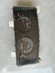 ISUZU ELF 700P 4HK1 TRUCK DASHBOARD USED 3820010-P301