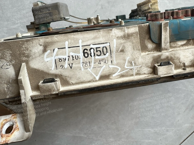 ISUZU ELF 4HF1 TRUCK DASHBOARD 8971036850