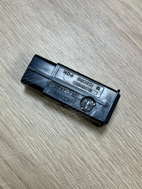 HINO 700 TRUCK A/C SWITCH 157954 24V 158086