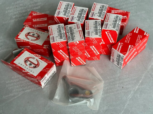 HINO J08E ENGINE VALVE ROCKER GENUINE PARTS 13801-E0070 13802-E0010 1 SET