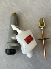 CHINA HINO 700 TRUCK CLUTCH MASTER CYLINDER