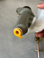 CHINA HINO 700 TRUCK CLUTCH MASTER CYLINDER