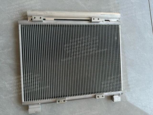 ISUZU ELF 700P 4HK1 TRUCK AIR CONDITIONING CONDENSER