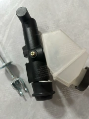 HINO 700 CLUTCH MASTER CYLINDER