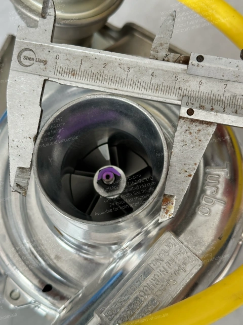 HINO P11C W04D ENGINE TURBOCHARGER 24100-1541D 244100-1541 RHC6