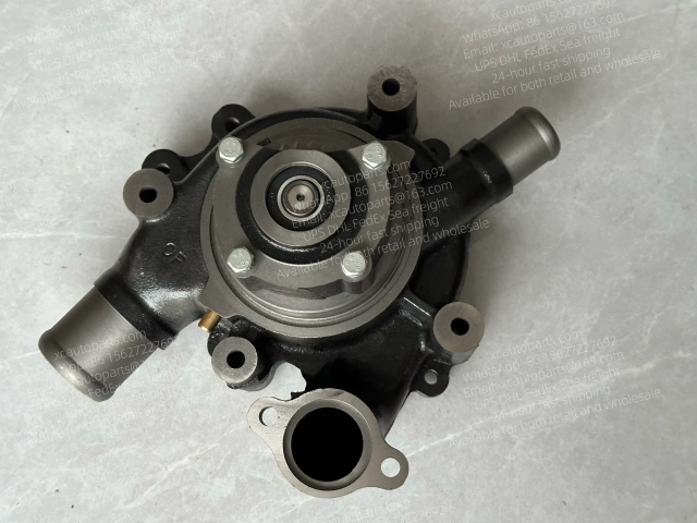 HINO P11C BUS ENGINE WATER PUMP 16100-3910 161003910