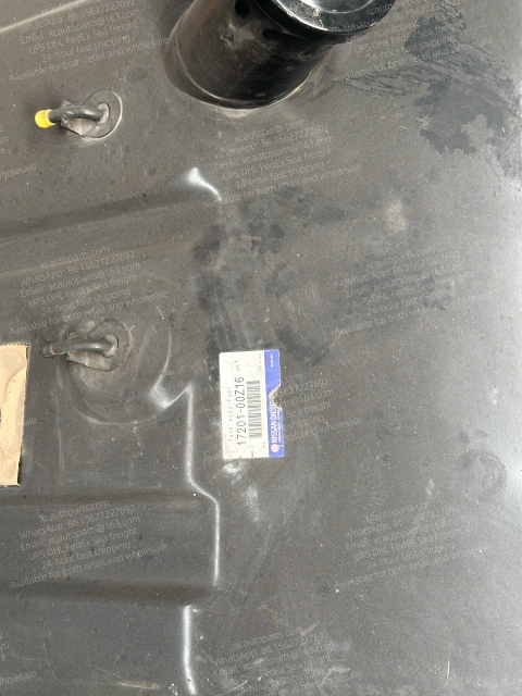 NISSAN UD CW520 RF8 TRUCK FUEL TANK GENUINE PARTS 1720100Z16 17201-00Z16